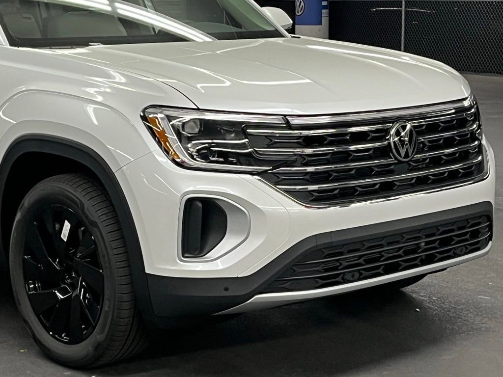 New 2026 Volkswagen Atlas SE image 42