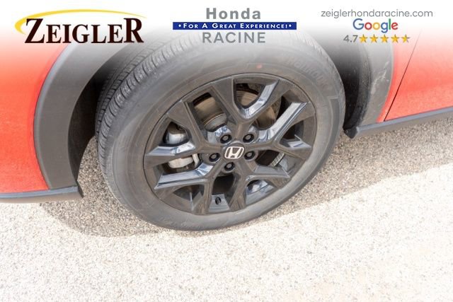Used 2025 Honda HR-V Sport image 11