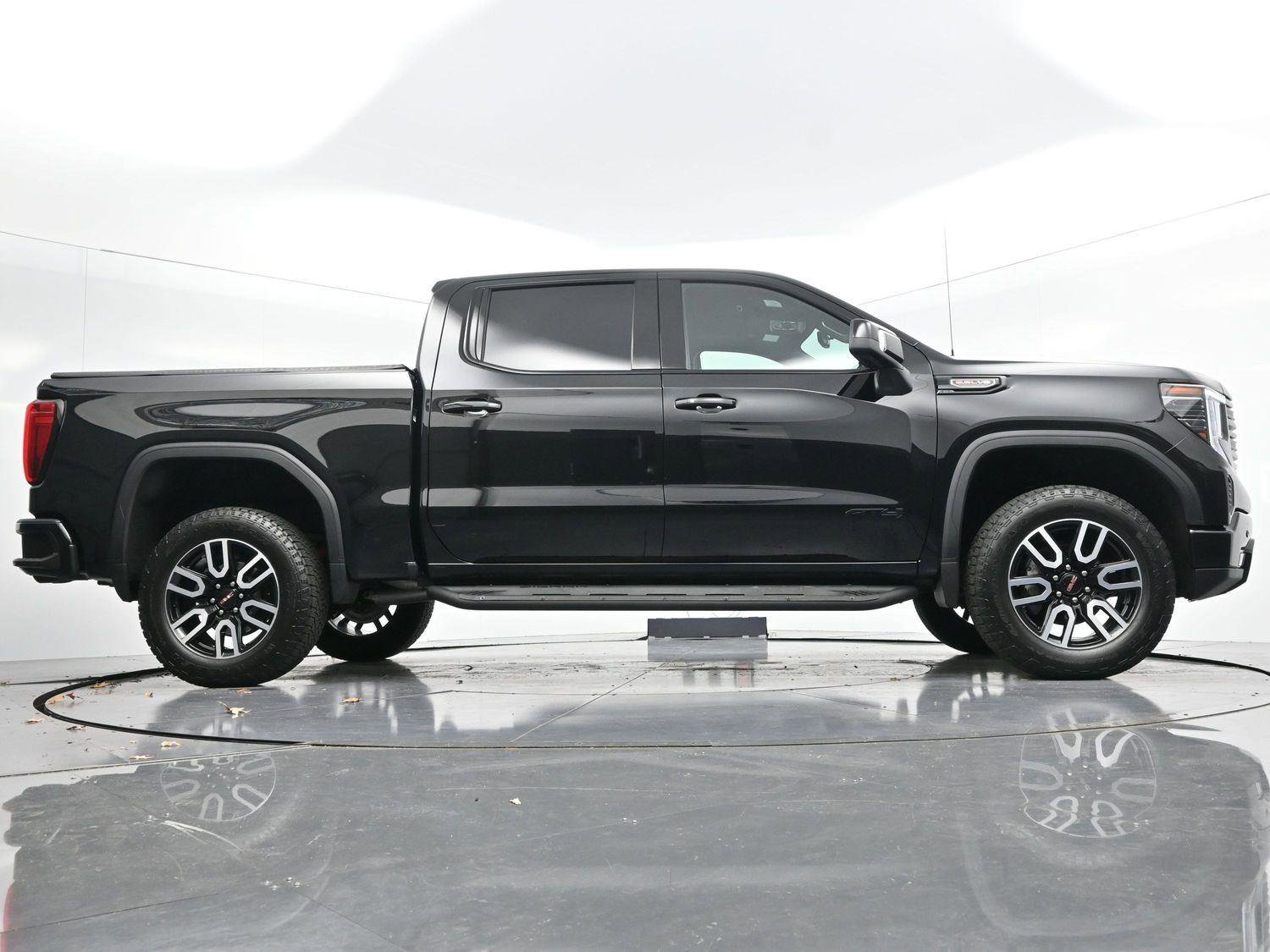 Used 2024 GMC Sierra 1500 AT4 w/ Technology Package image 52