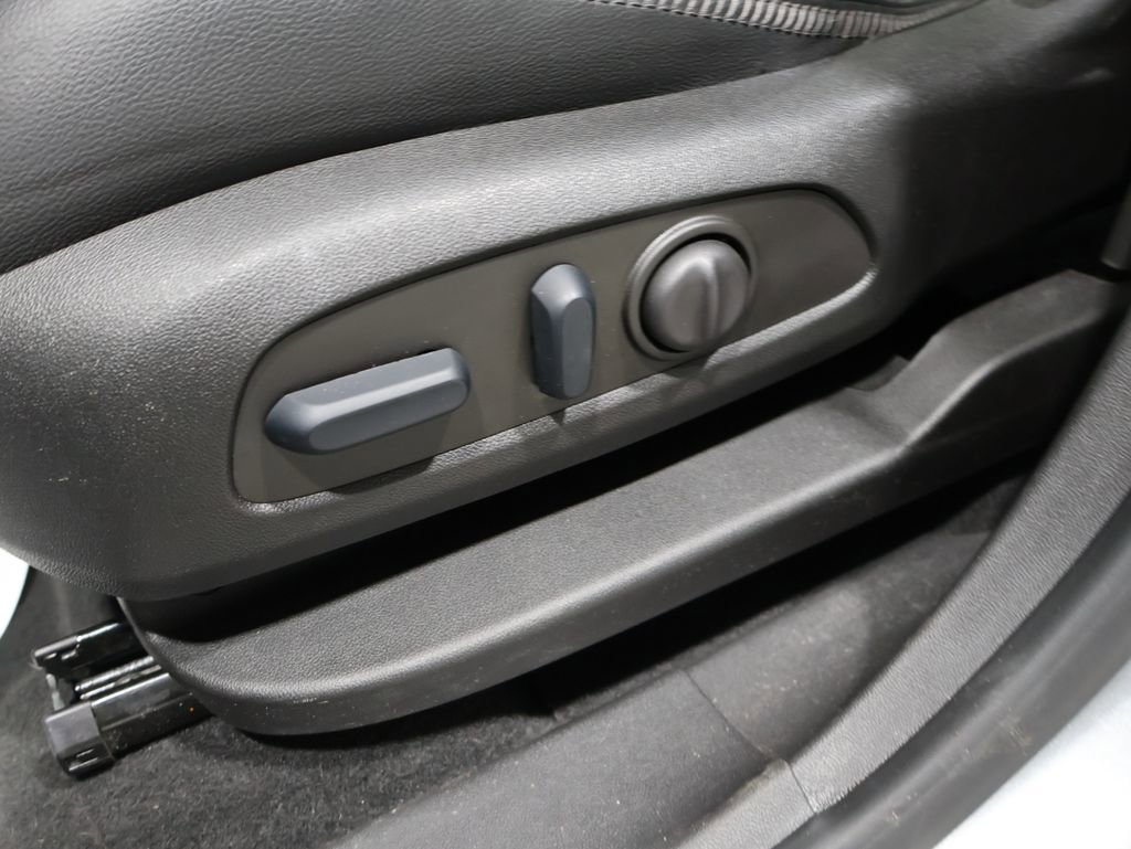 Used 2023 GMC Terrain Denali w/ LPO, Floor Liner Package image 9