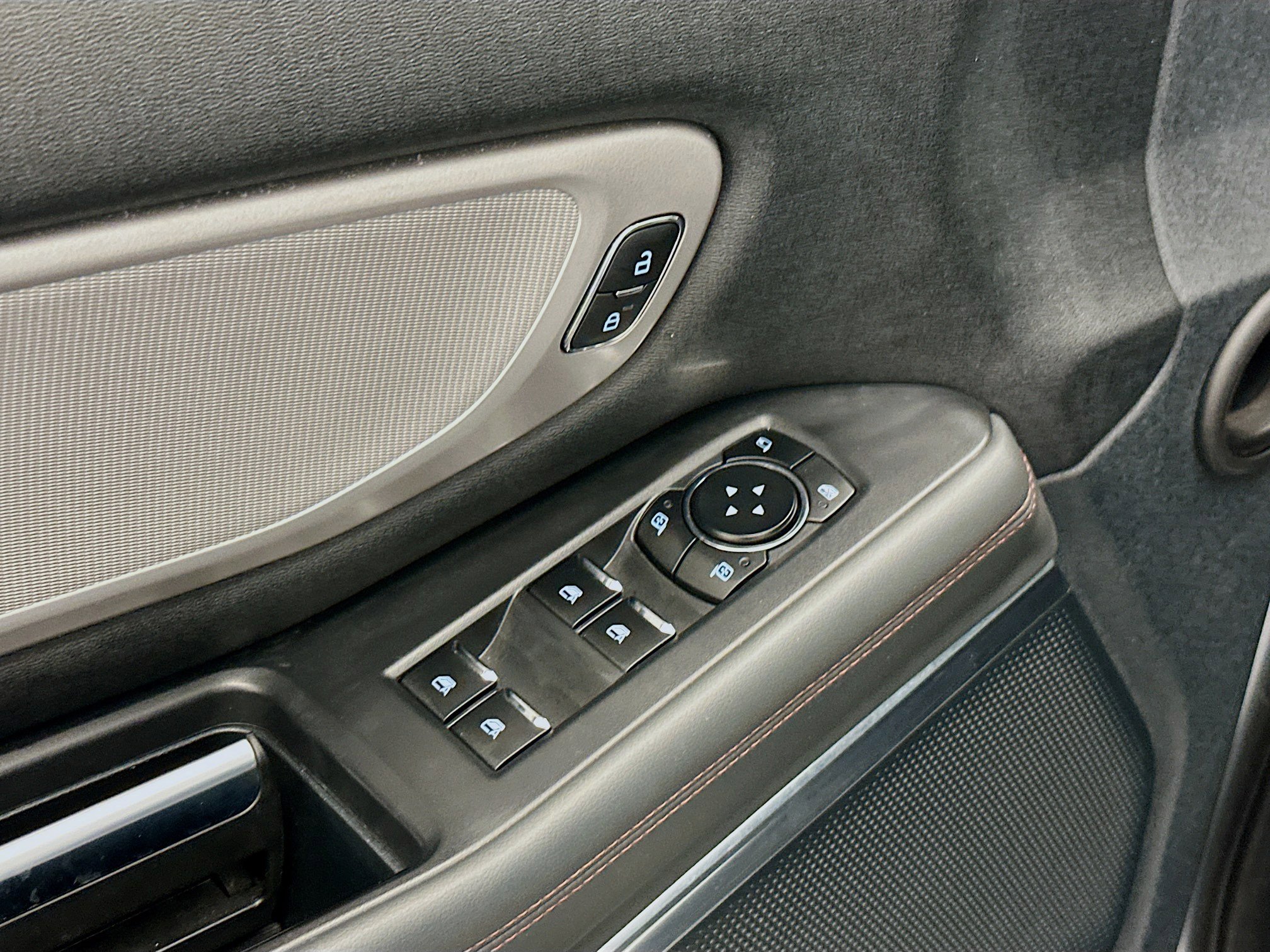 Used 2025 Ford Expedition Max Active image 15