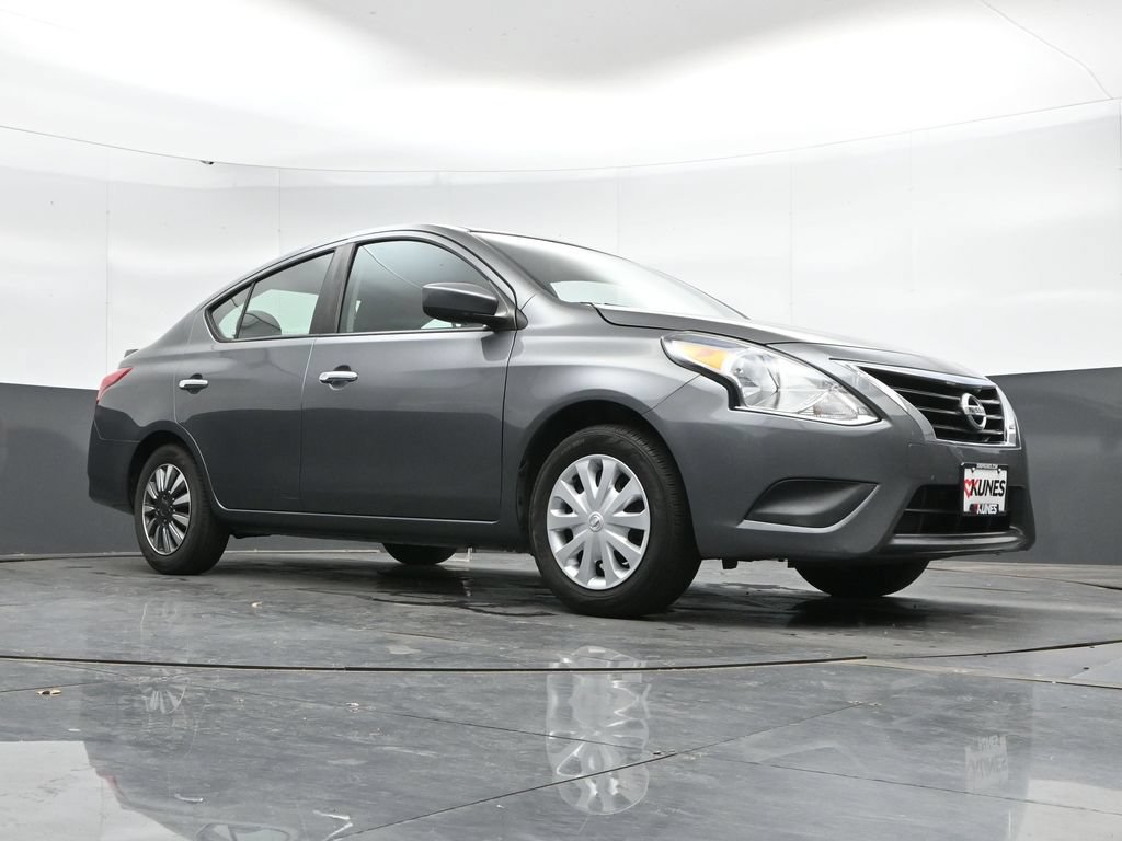 Used 2019 Nissan Versa SV FWD image 43