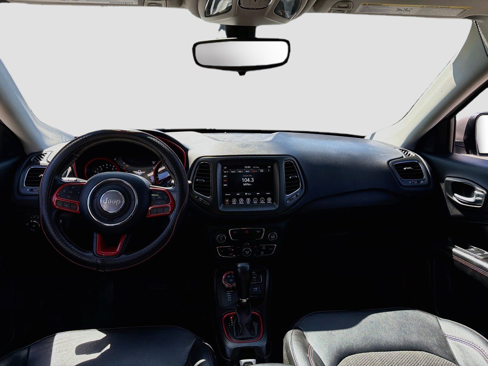 Used 2019 Jeep Compass Trailhawk AWD/4WD image 15
