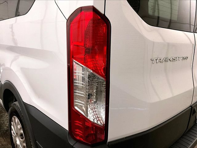 Used 2022 Ford Transit 350 XLT RWD image 28