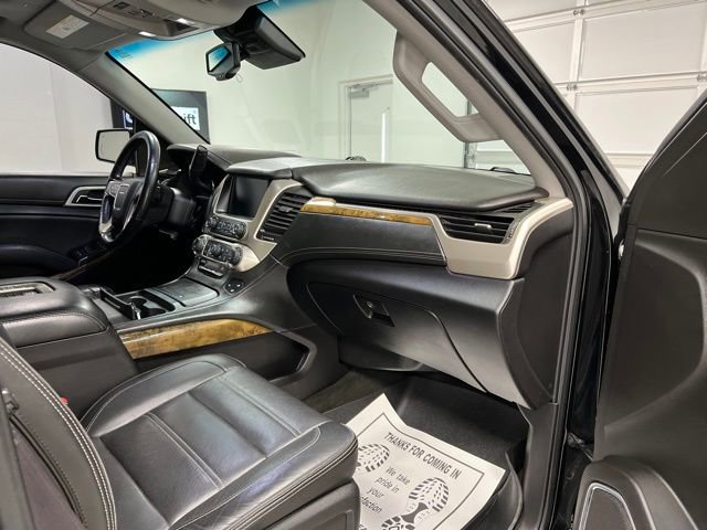 Used 2017 GMC Yukon Denali w/ Open Road Package AWD/4WD image 59