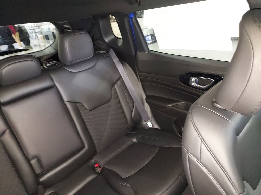 New 2026 Jeep Compass Latitude AWD/4WD image 14