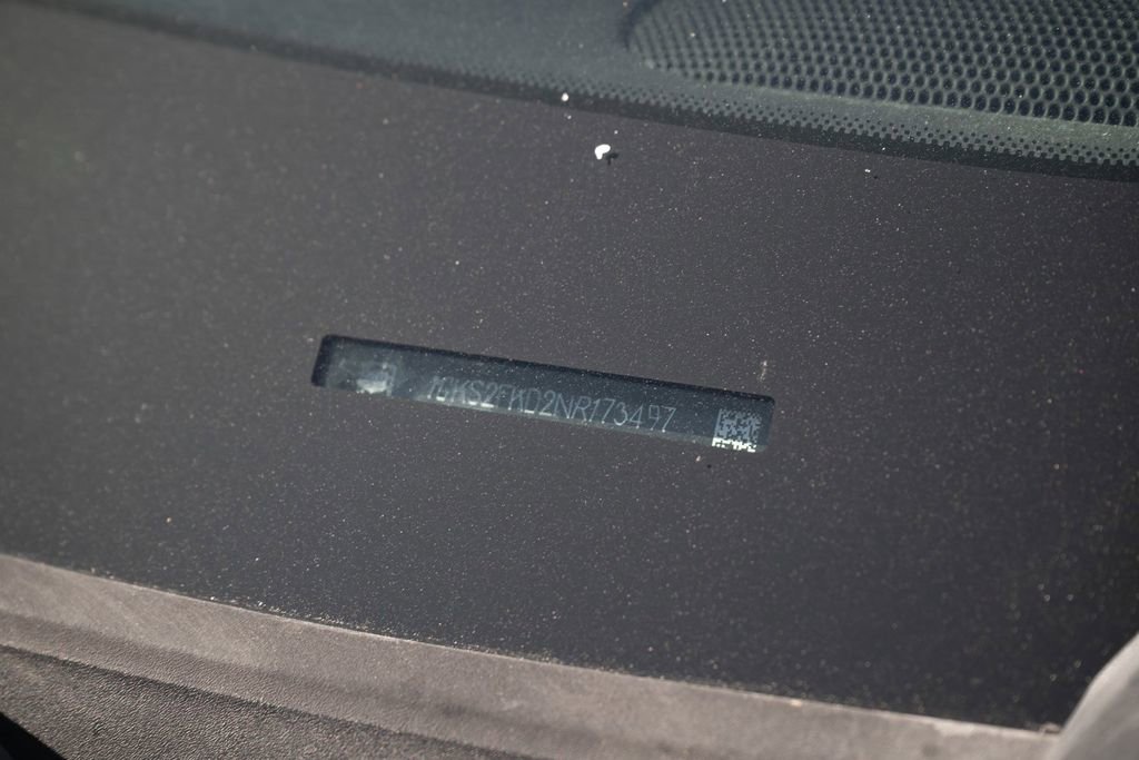 Used 2022 GMC Yukon XL SLE w/ Gmc Pro Safety Plus Package image 18