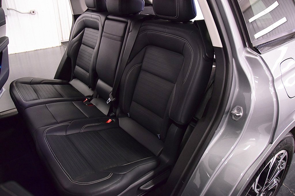 Used 2024 Lincoln Nautilus Reserve image 31