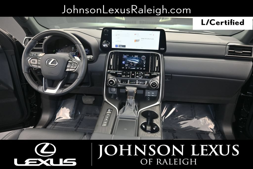 Certified 2025 Lexus LX 600 4WD w/ Accessory Package (2T) image 15