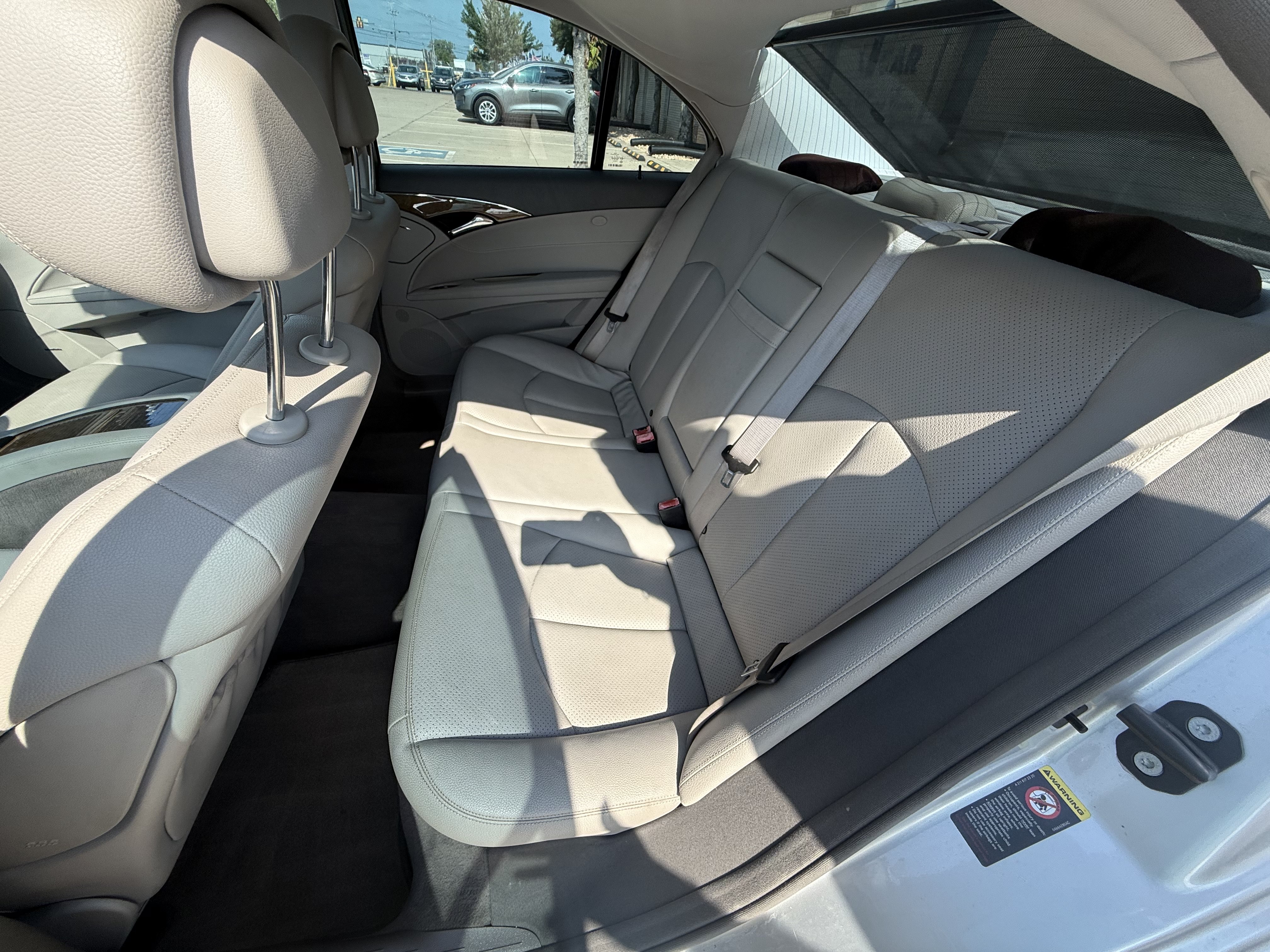 Used 2007 Mercedes-Benz E 350 Sedan w/ Premium Pkg 1 image 10