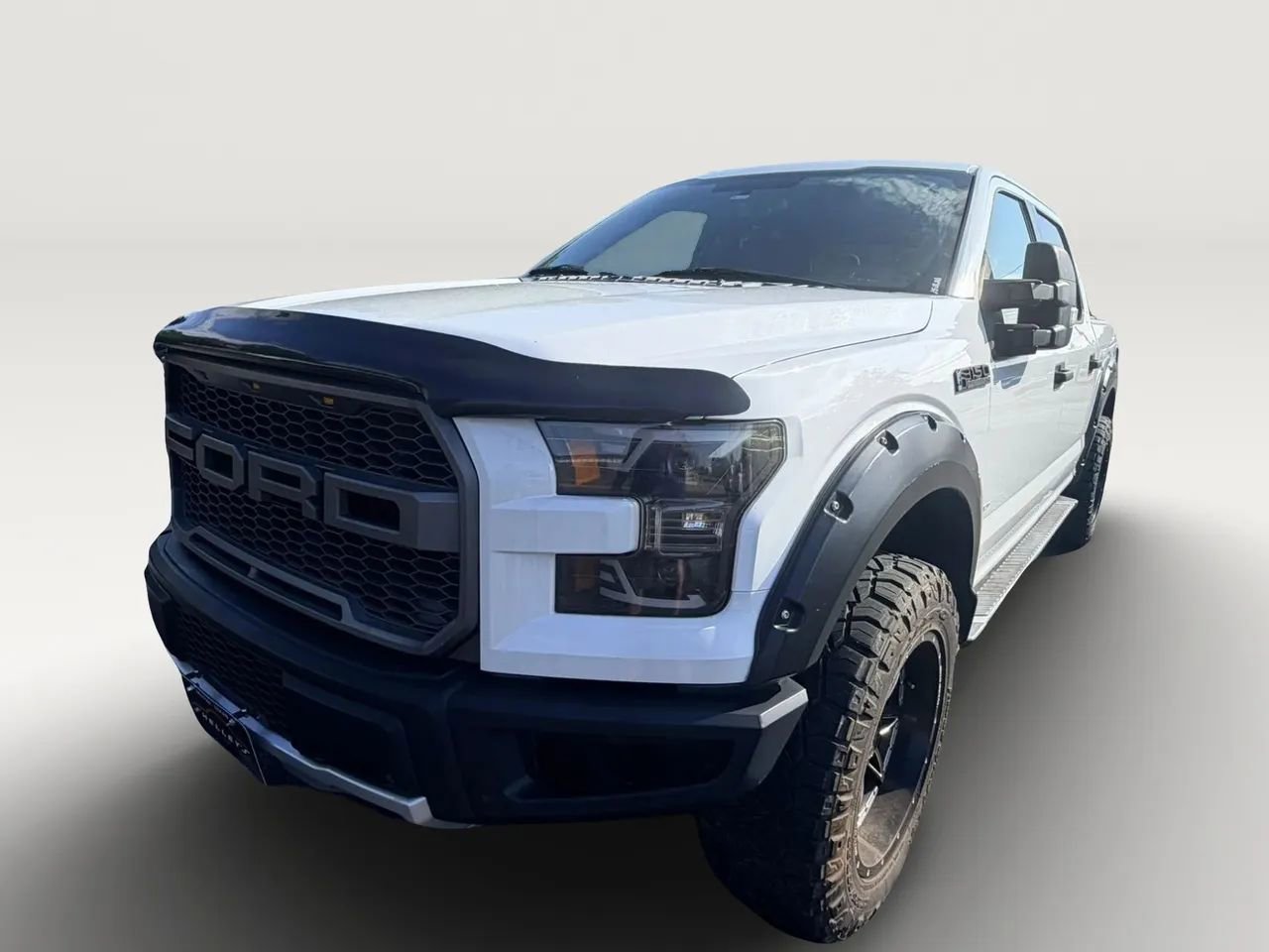 Used 2015 Ford F150 XLT w/ Equipment Group 301A Mid AWD/4WD image 5