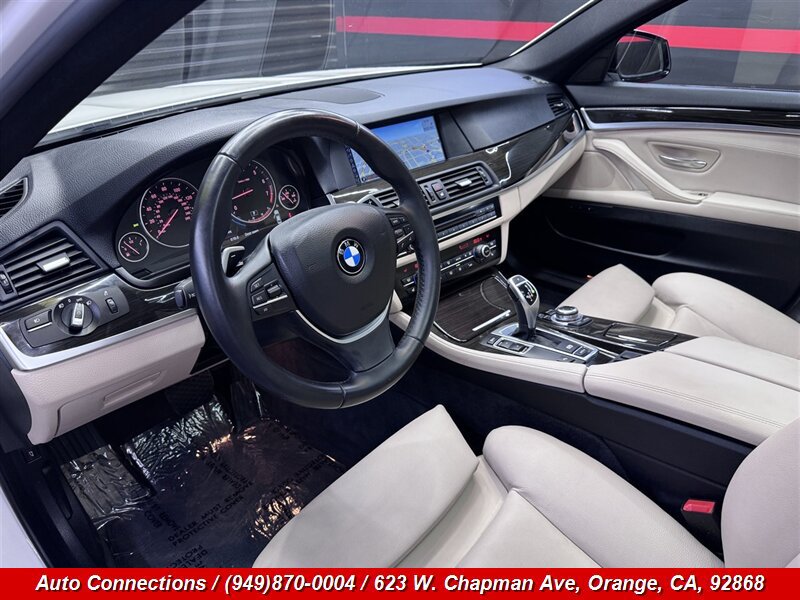 Used 2012 BMW 528i Sedan RWD image 11