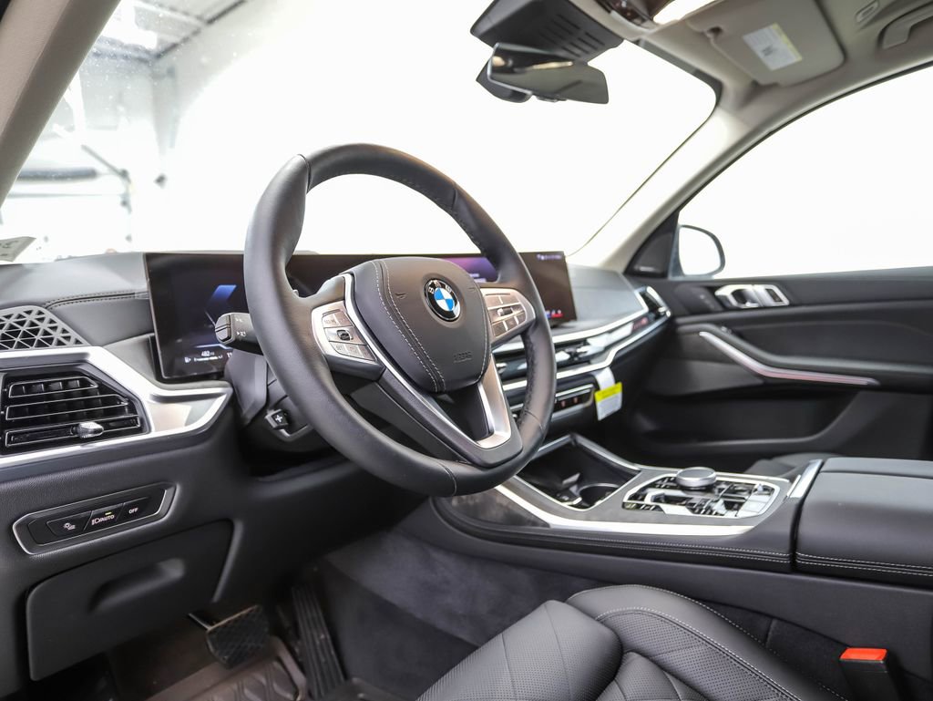 Used 2025 BMW X7 xDrive40i image 10