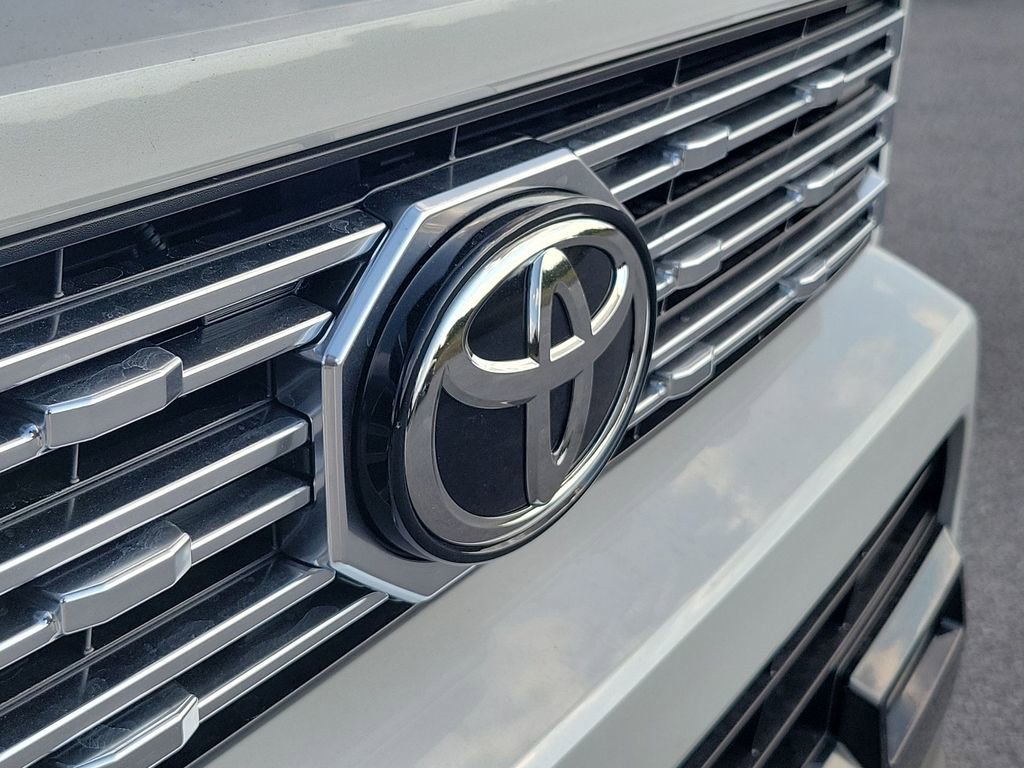 New 2025 Toyota 4Runner Limited image 41