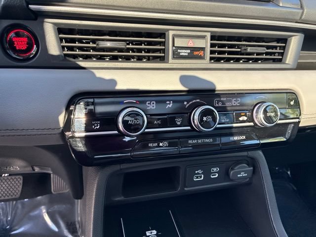 Certified 2025 Honda Pilot Touring image 15