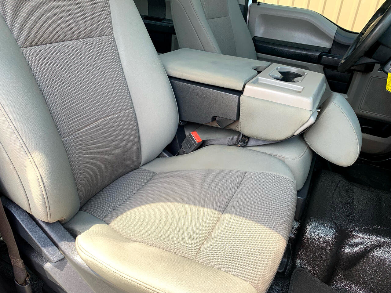 Used 2022 Ford F250 XL w/ STX Appearance Package image 14