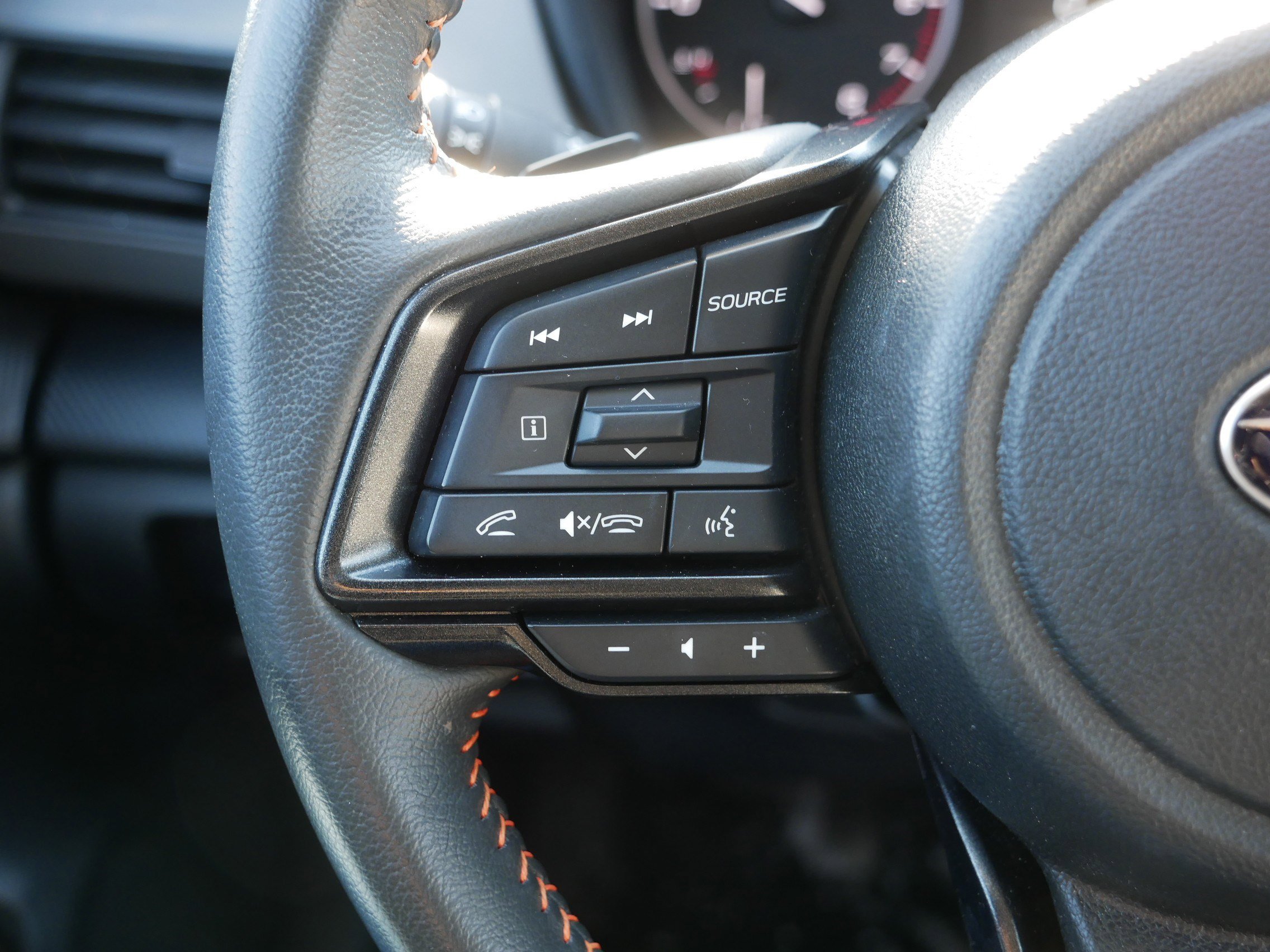 Used 2024 Subaru Crosstrek 2.5i Limited image 31