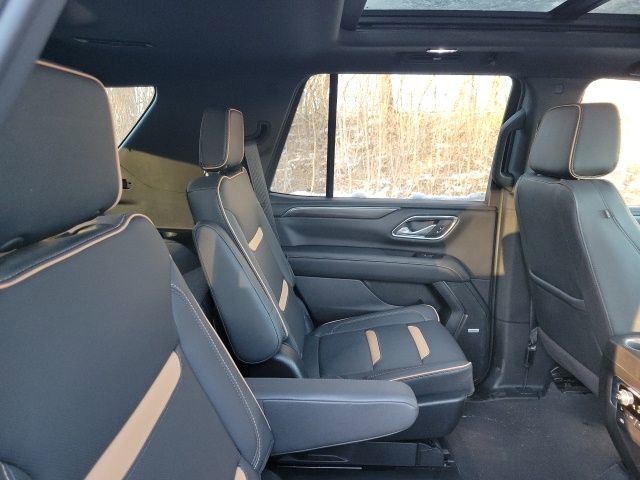 Used 2024 GMC Yukon AT4 w/ AT4 Premium Plus Package image 27