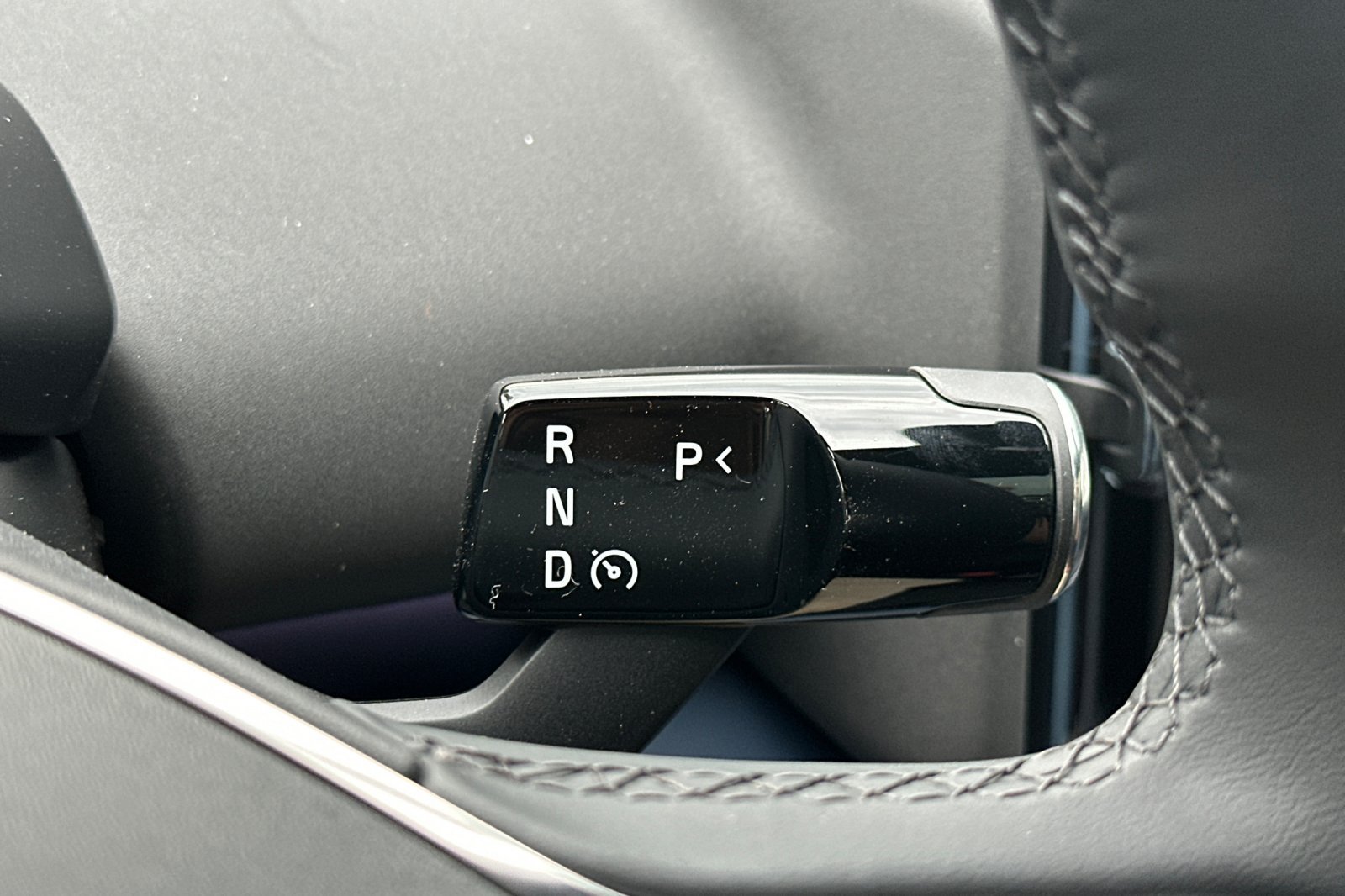 New 2026 Volvo EX30 Cross Country Ultra AWD/4WD image 18