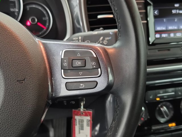 Used 2019 Volkswagen Beetle 2.0T S image 18