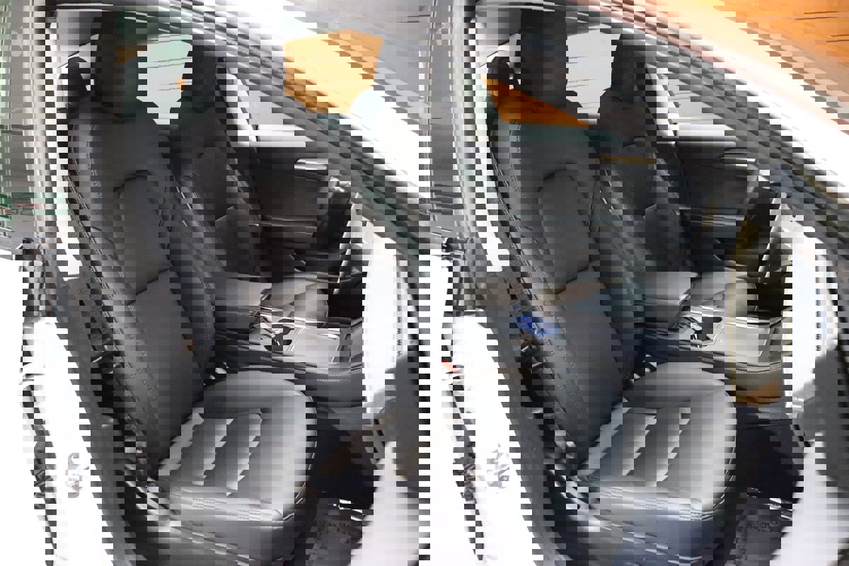Used 2023 Tesla Model 3 Standard Range image 57