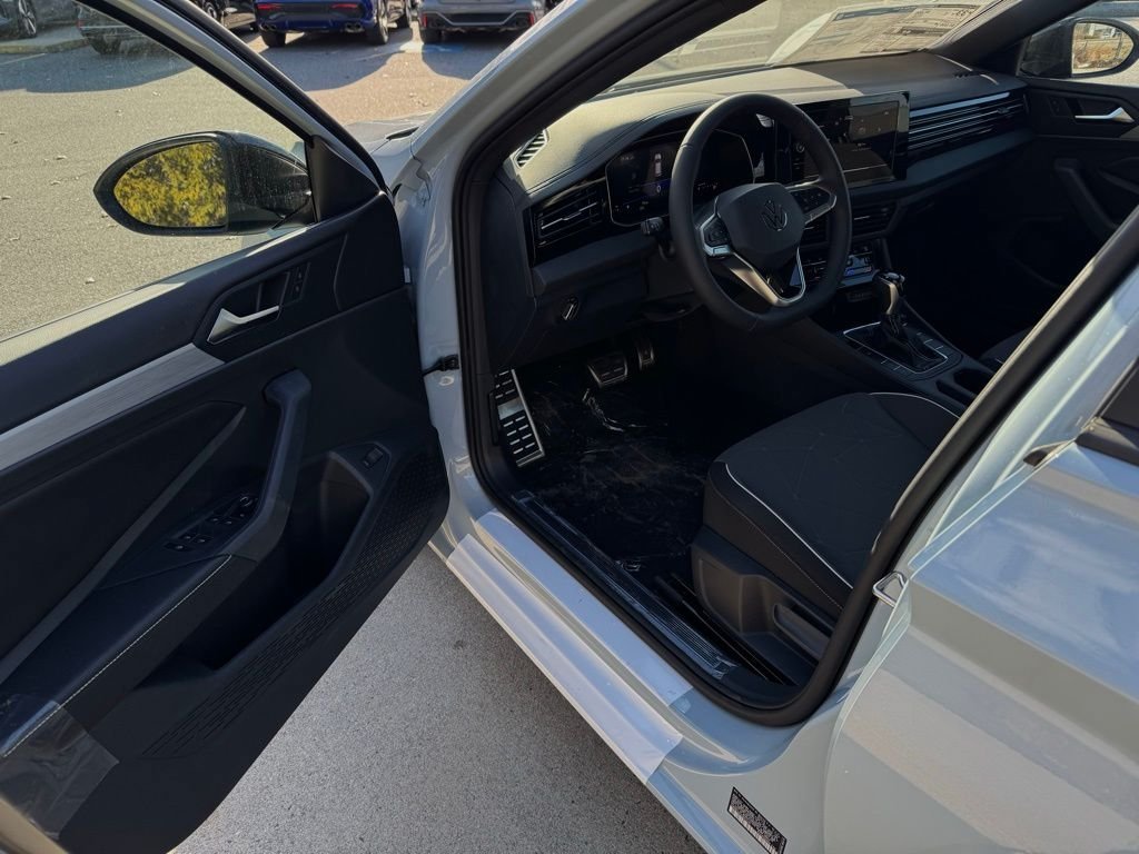 New 2026 Volkswagen Jetta Sport FWD image 17