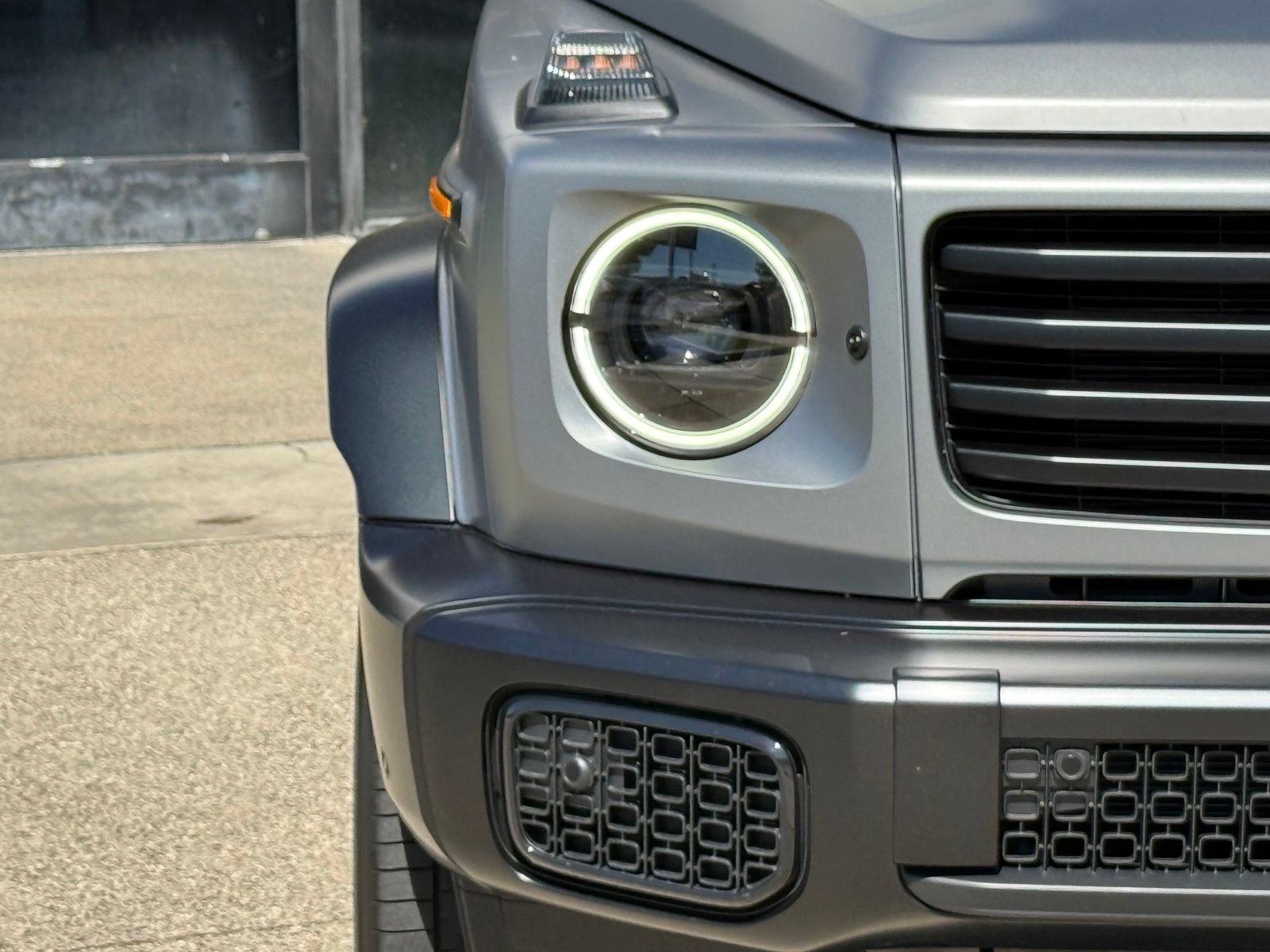 New 2027 Mercedes-Benz G 580 e image 5