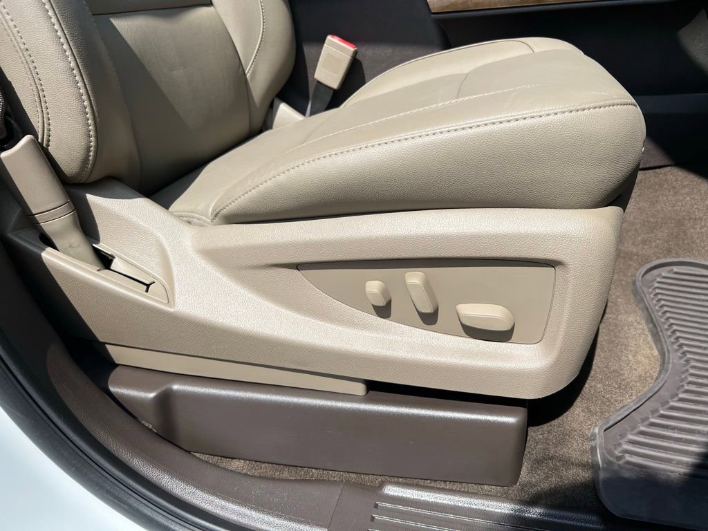 Used 2018 Chevrolet Silverado 1500 LTZ w/ Sport Package image 23