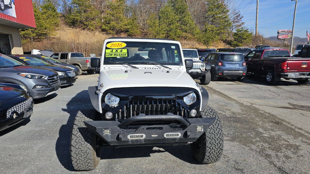 Used 2016 Jeep Wrangler Unlimited Sport image 6