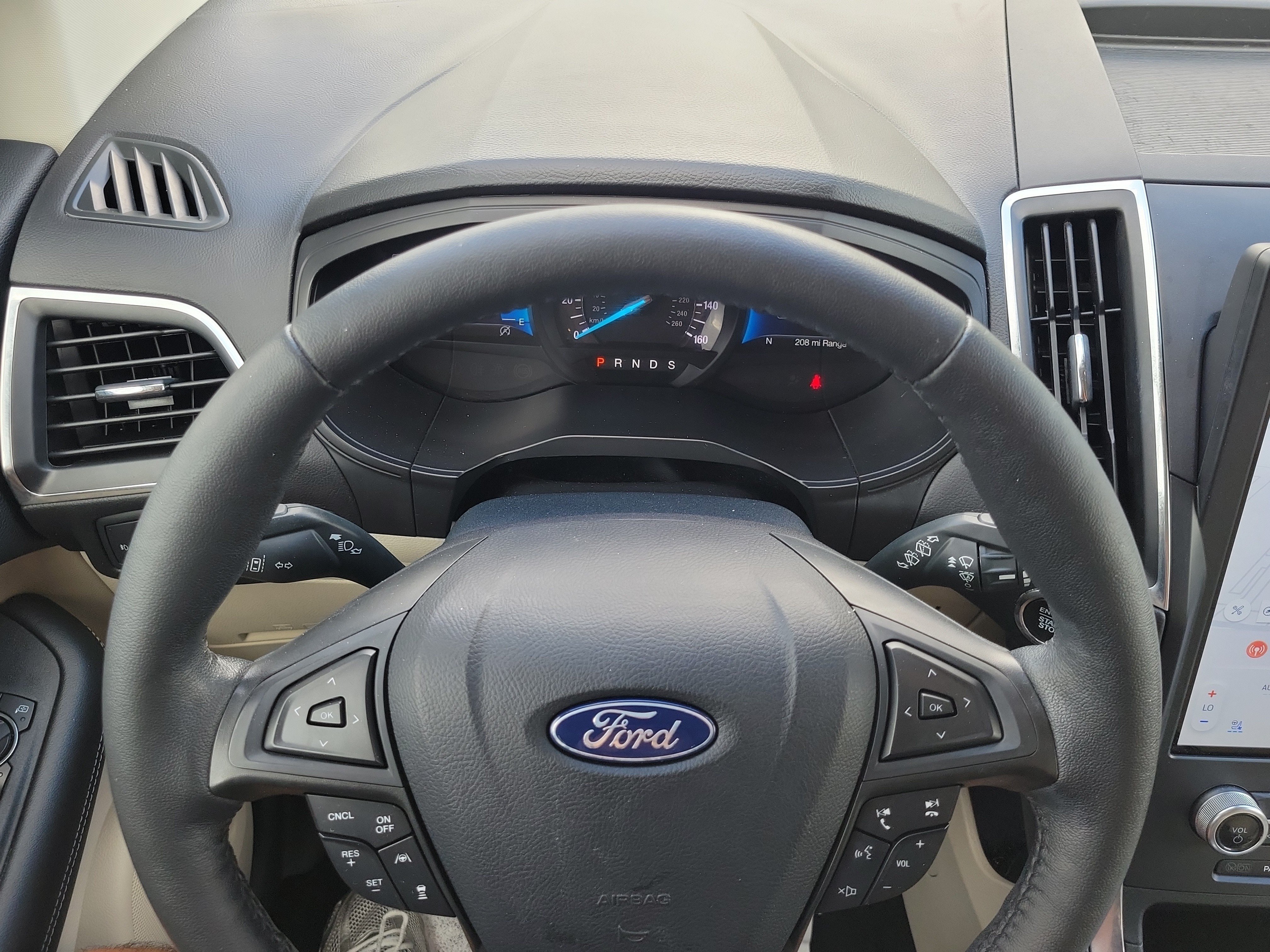 Certified 2022 Ford Edge Titanium w/ Equipment Group 301A AWD/4WD image 22