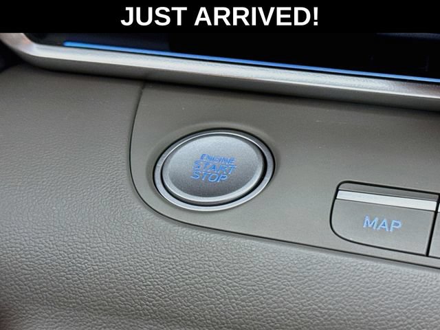 Certified 2024 Hyundai Elantra SEL FWD image 29
