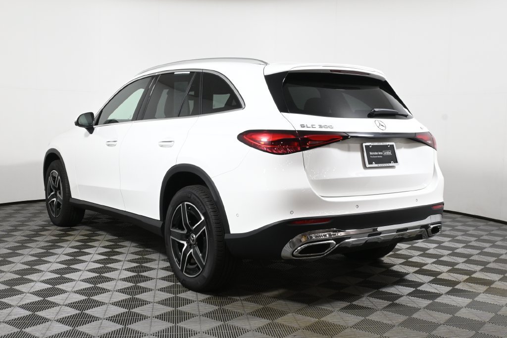 Certified 2026 Mercedes-Benz GLC 300 4MATIC image 5