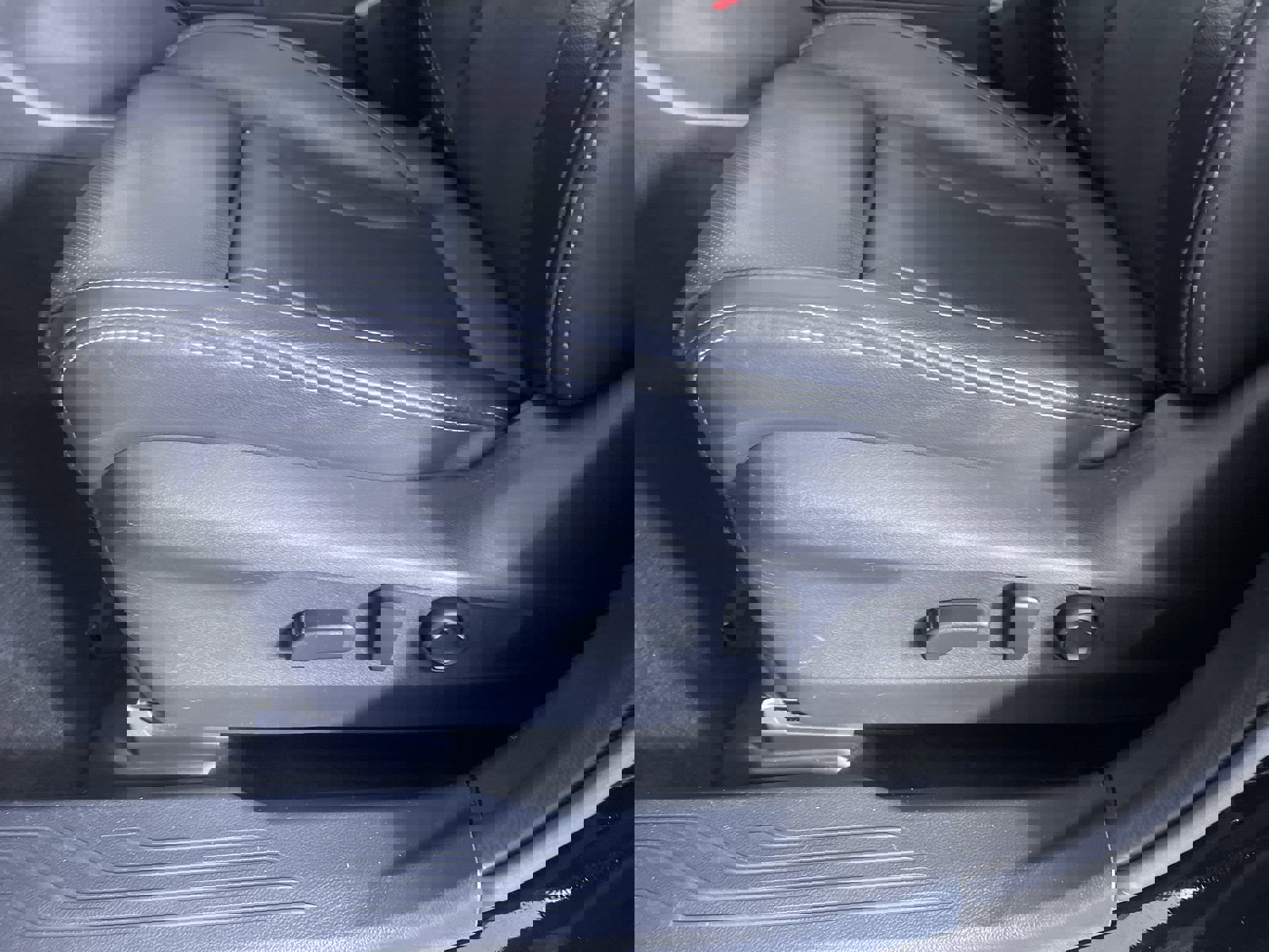 Certified 2023 Subaru Outback Touring XT image 13