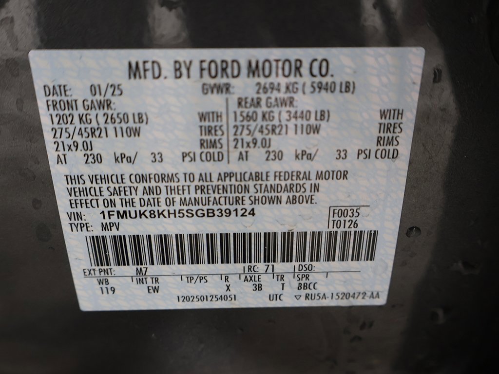 Used 2025 Ford Explorer ST-Line w/ ST-Line Street Pack image 51