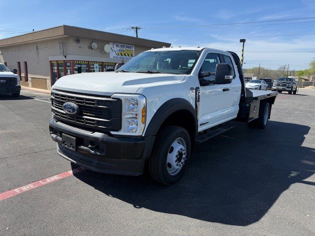 New 2026 Ford F550 4x4 SuperCab Super Duty image 5
