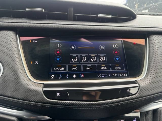 Used 2022 Cadillac XT5 Premium Luxury AWD/4WD image 29