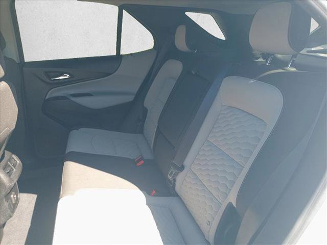 Used 2020 Chevrolet Equinox LT image 12