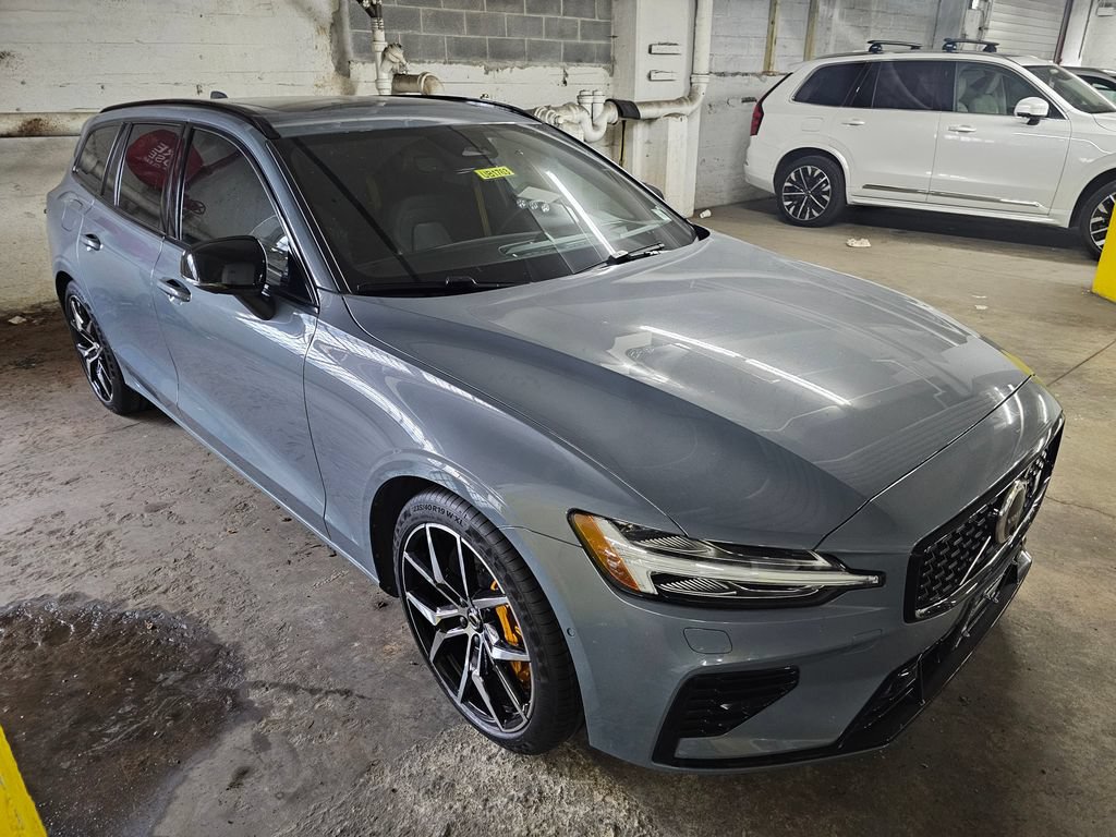 Certified 2023 Volvo V60 T8 Polestar AWD/4WD image 5