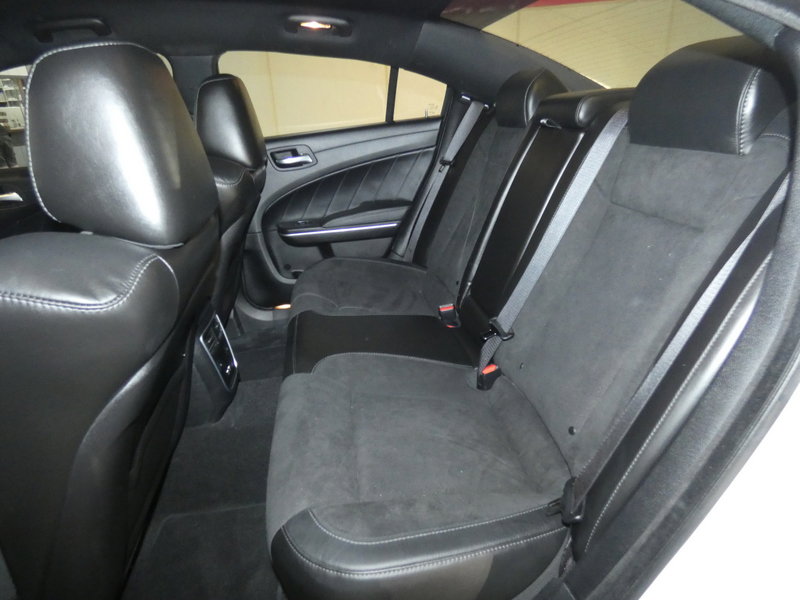 Used 2022 Dodge Charger Scat Pack w/ Dynamics Package image 21