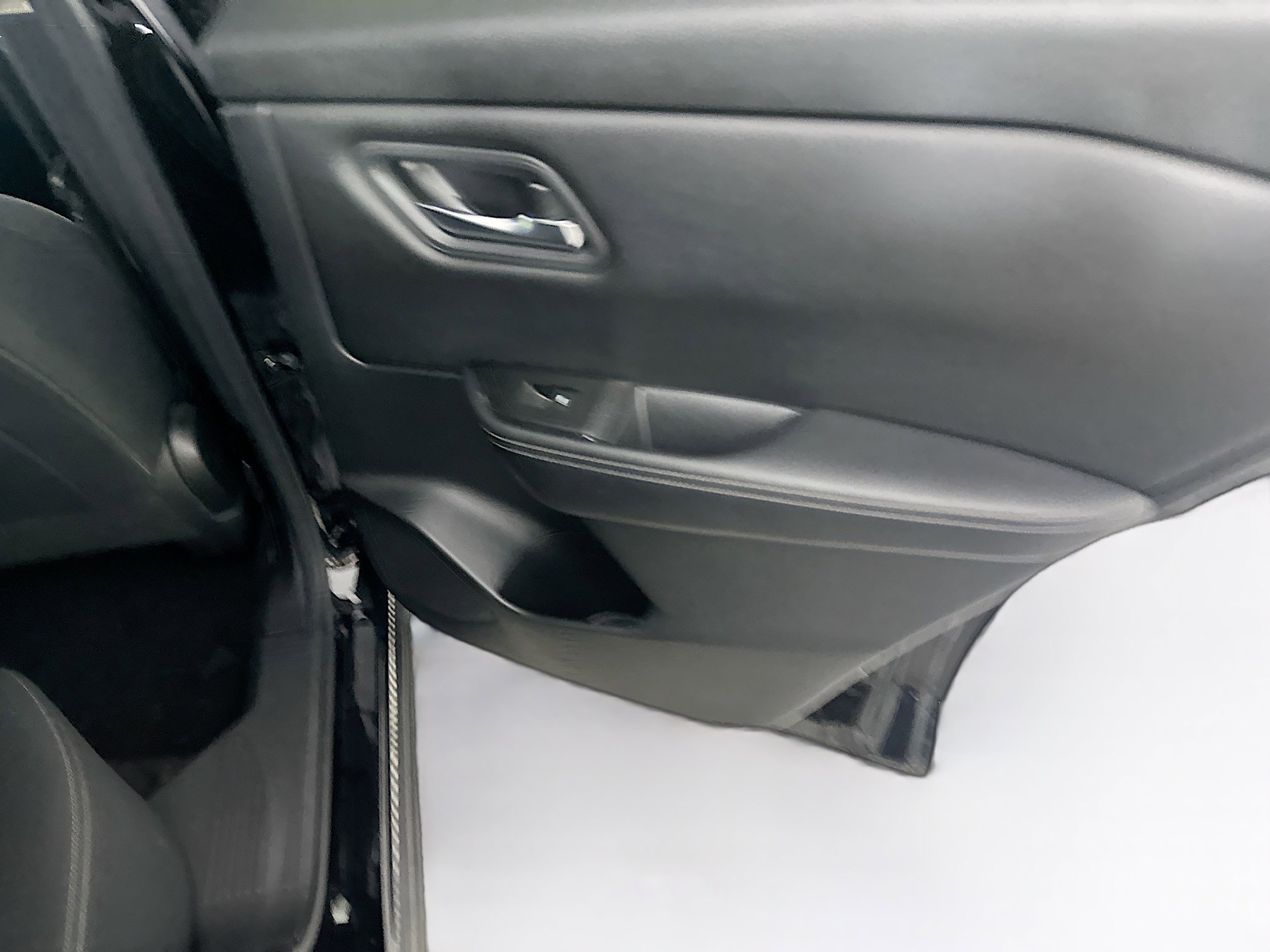 Used 2024 Nissan Rogue SV image 29