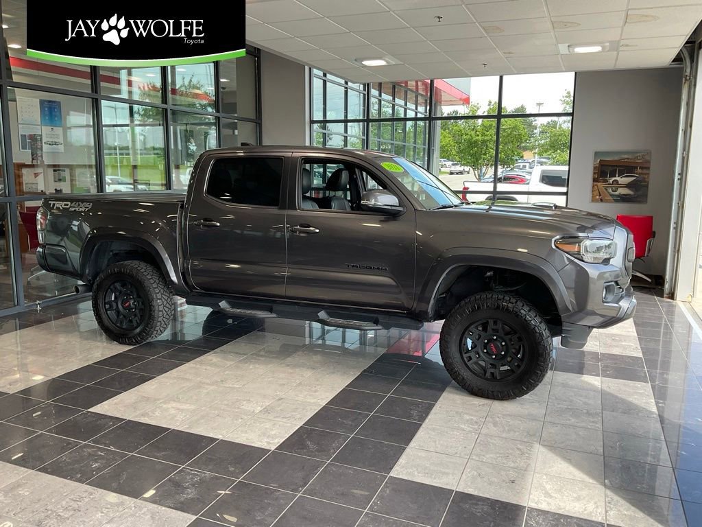 Used 2021 Toyota Tacoma TRD Sport w/ TRD Premium Sport Package AWD/4WD image 1
