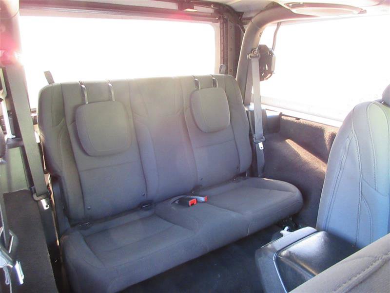 Used 2021 Jeep Wrangler Sport image 31