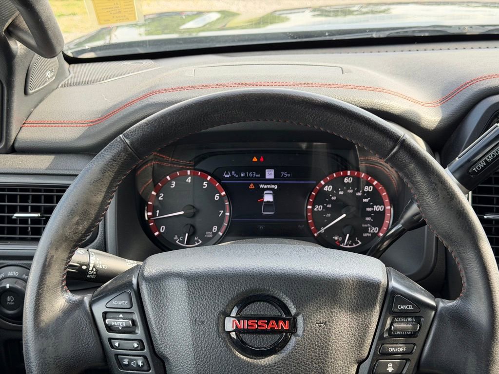 Used 2021 Nissan Titan PRO-4X w/ Pro-4x Convenience Package AWD/4WD image 21