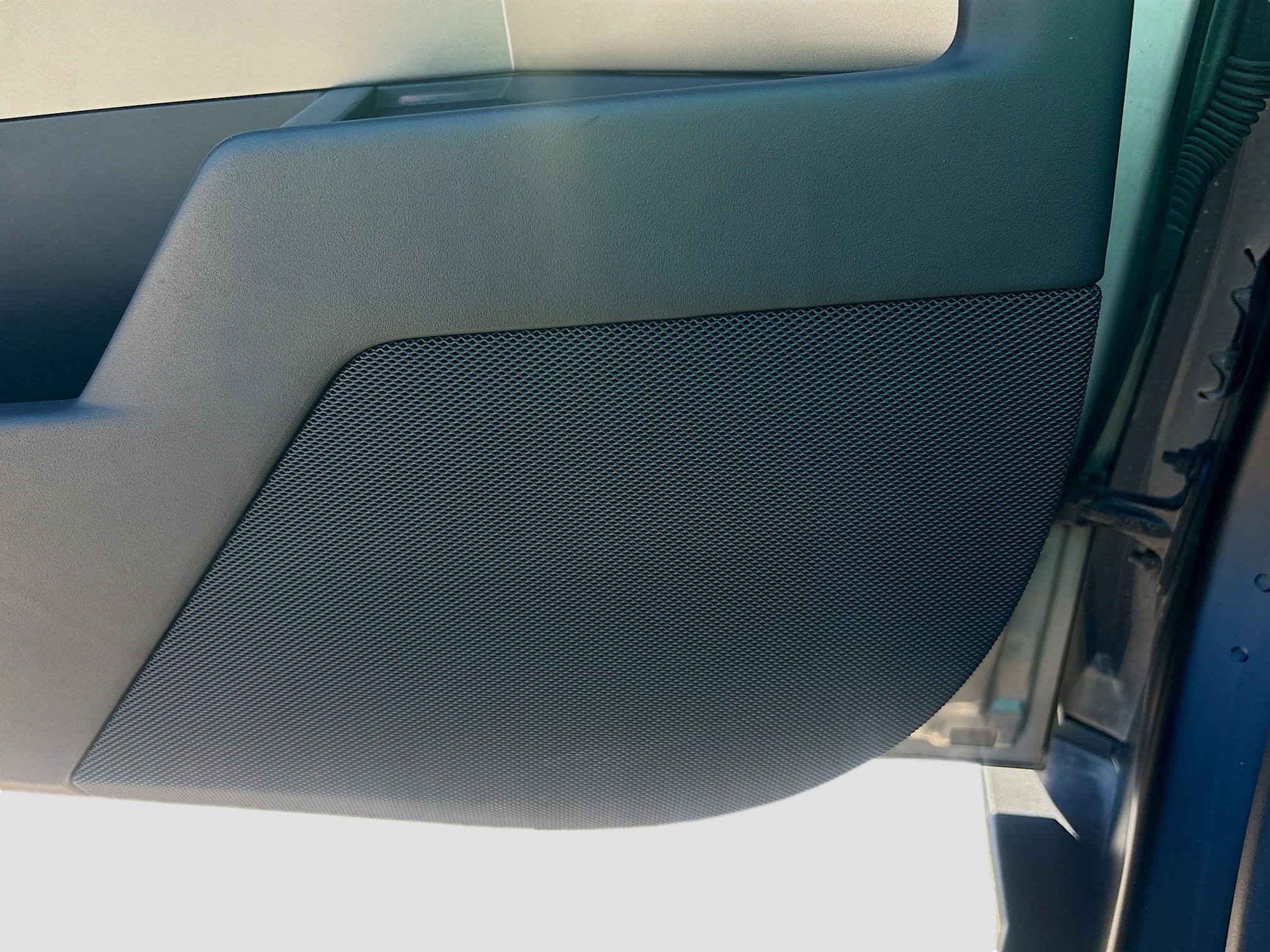 Used 2024 Tesla Cybertruck AWD Crew Cab image 21