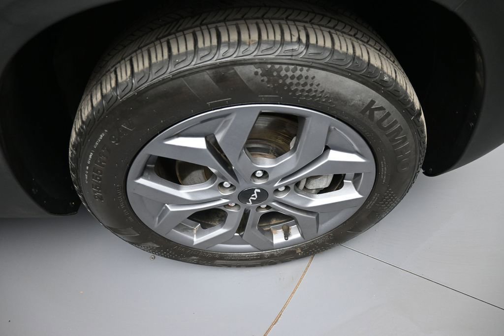 Certified 2024 Kia Seltos LX AWD/4WD image 13