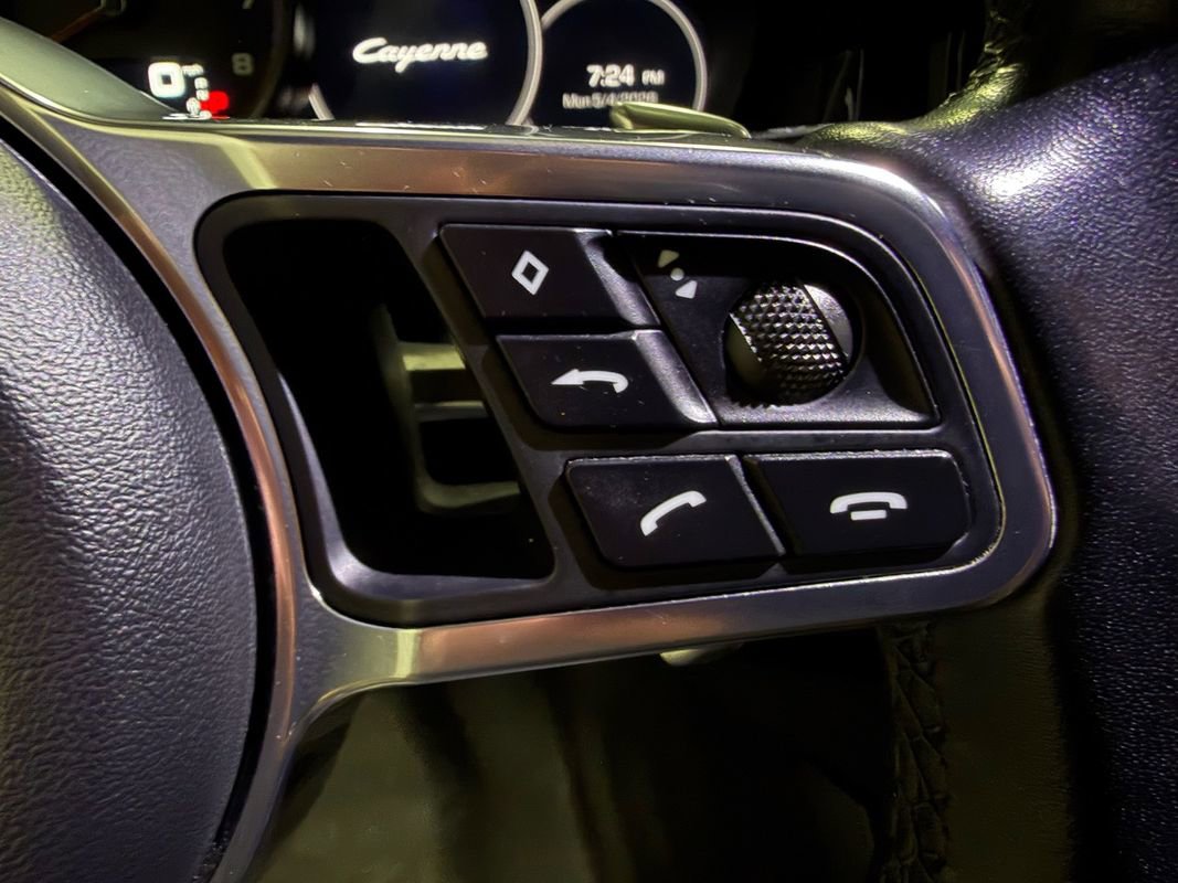 Used 2019 Porsche Cayenne AWD/4WD image 13
