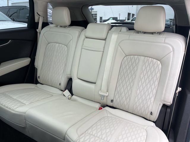 Used 2022 Lincoln Nautilus Black Label w/ Class II Trailer Tow Package image 14