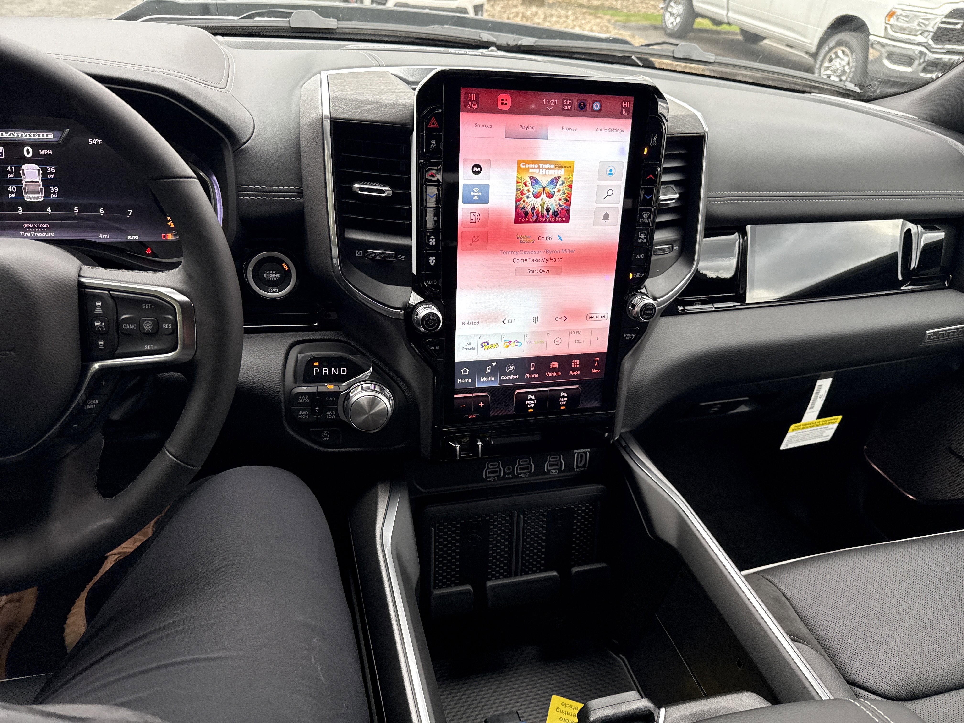 New 2026 RAM 1500 Laramie w/ Night Edition image 24