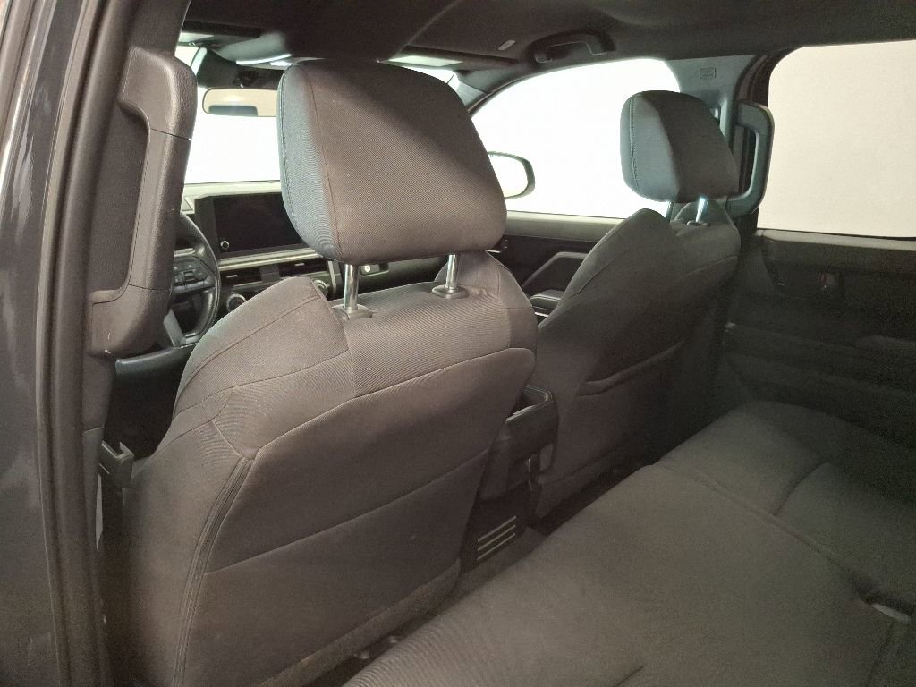 Used 2024 Toyota Tacoma SR AWD/4WD image 14