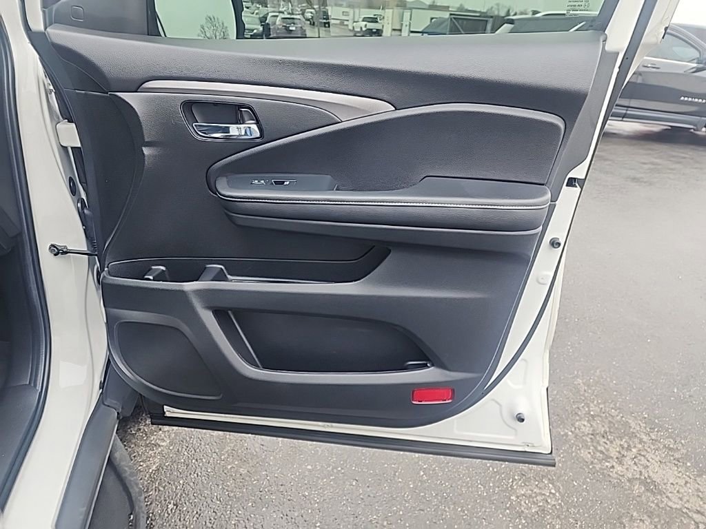Used 2023 Honda Ridgeline RTL image 30